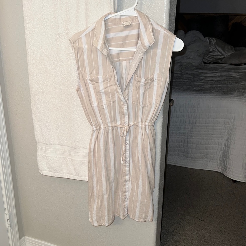 Japna neutral color colored shirt dress xsmall